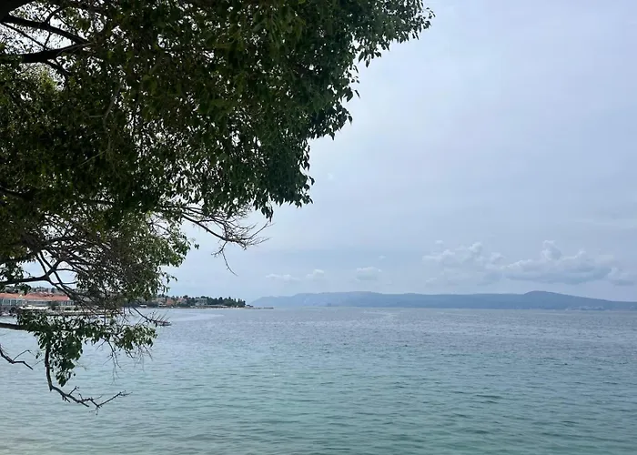 Ary's App Lejlighed *